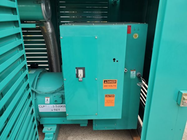Cummins kW Generator x