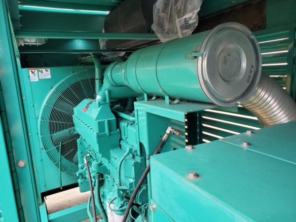 Cummins kW Generator x