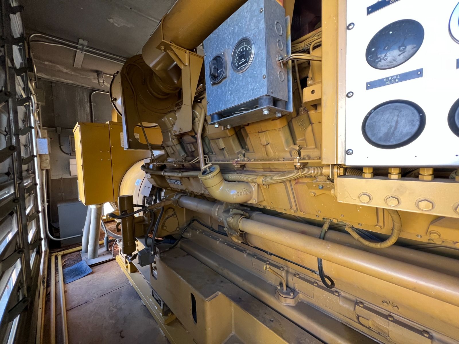 CAT kW Generator