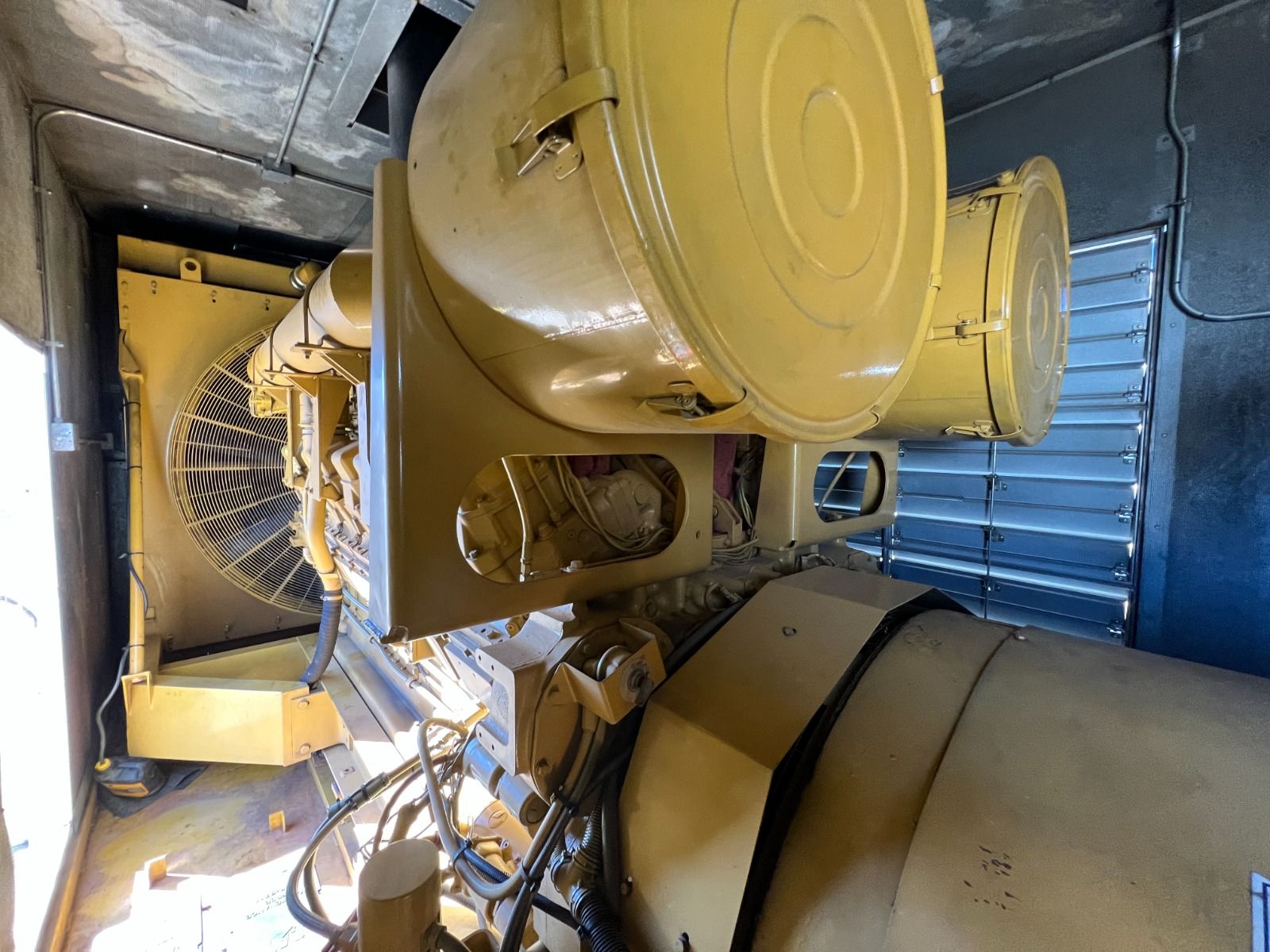 CAT kW Generator