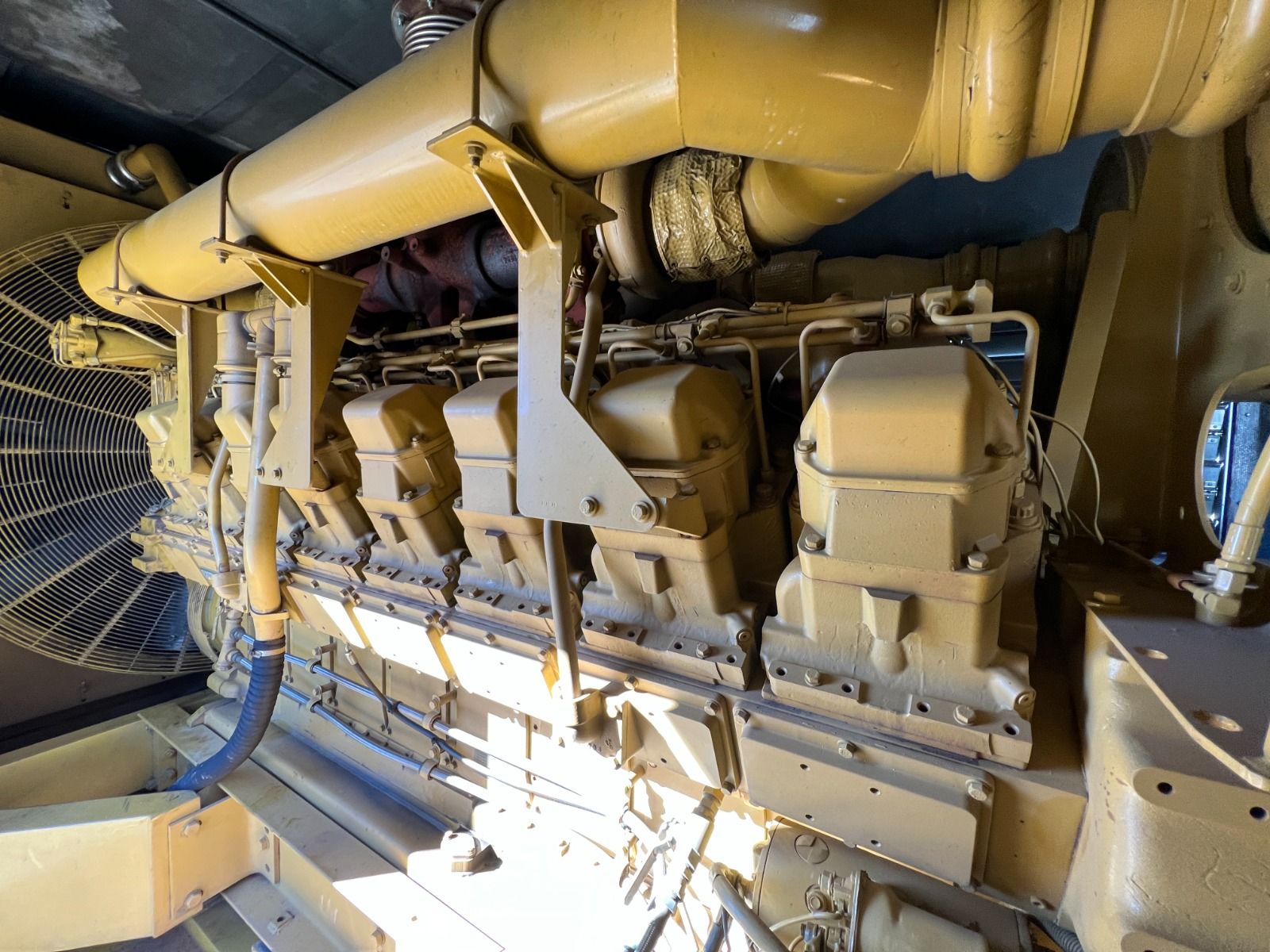 CAT kW Generator