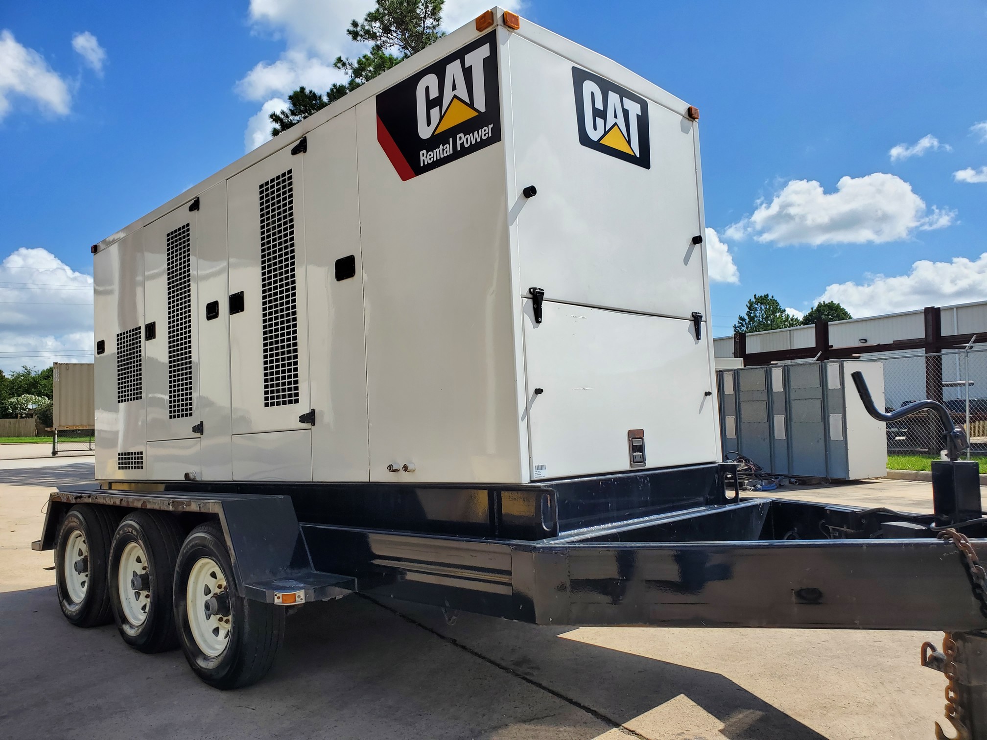 CAT XQ230 (1) XQ230