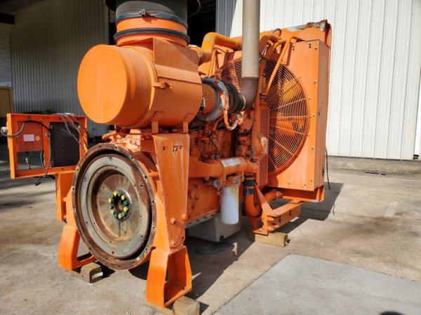 CAT C Engine x