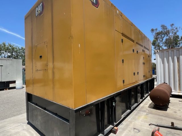 CAT C32 Generator Set (3) CAT C32 Generator Set