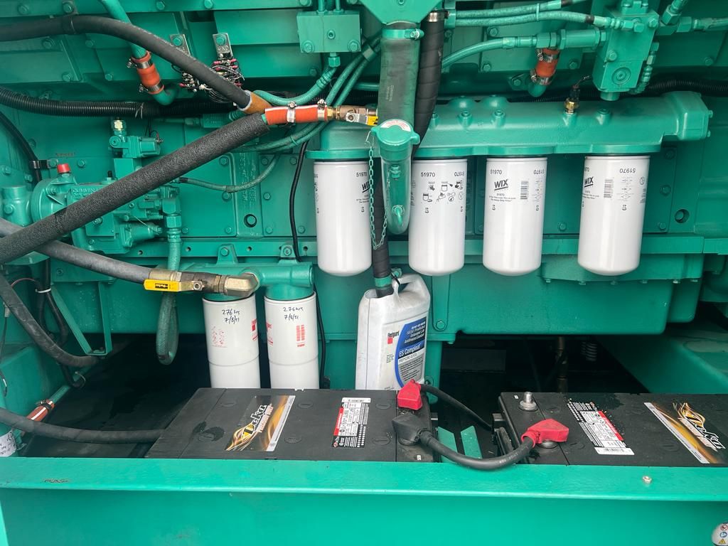 Cummins KTA kW Generator Set
