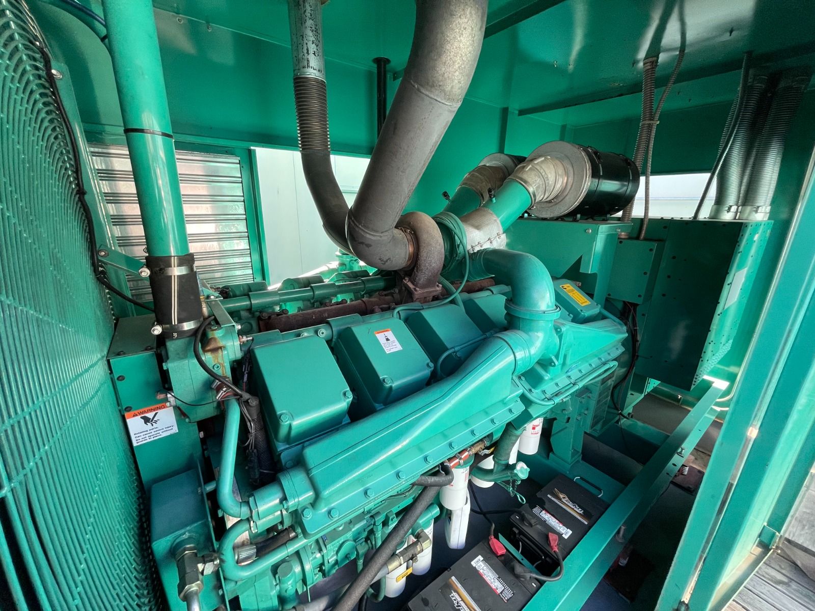 Cummins KTA kW Generator Set