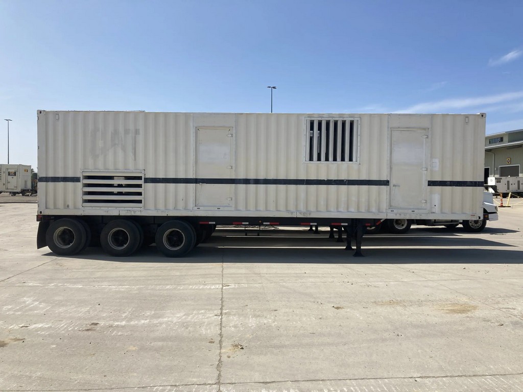 CAT XQ2000 Generator Set (1) CAT XQ2000 Generator Set (1)