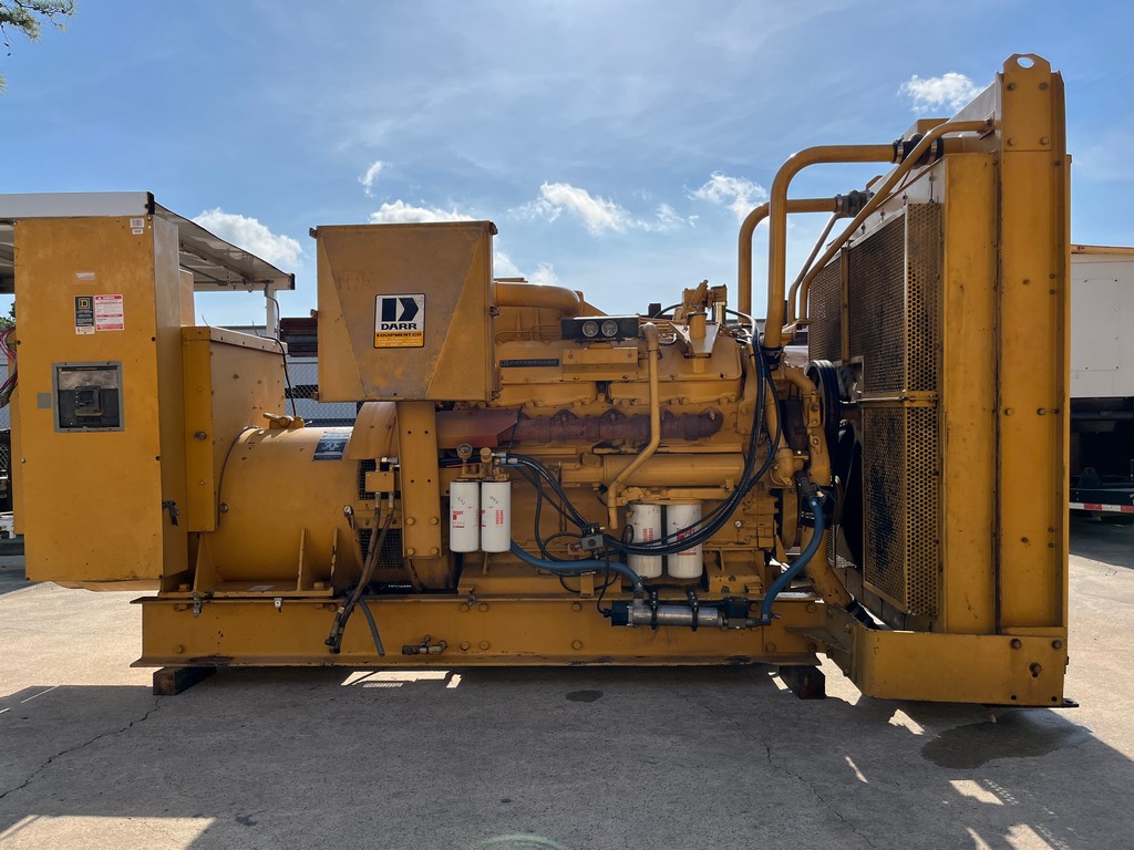 Caterpillar 3412 545kW Generator Set (1) Caterpillar 3412 545kW Generator Set (1)