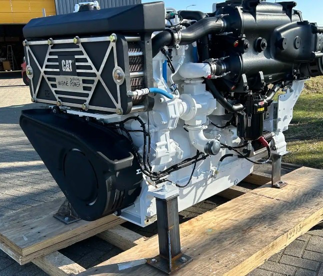 CAT C Marine Propulsion Engine