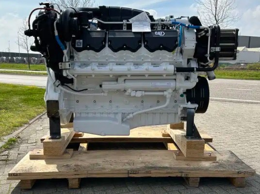 CAT Marine Engine 3