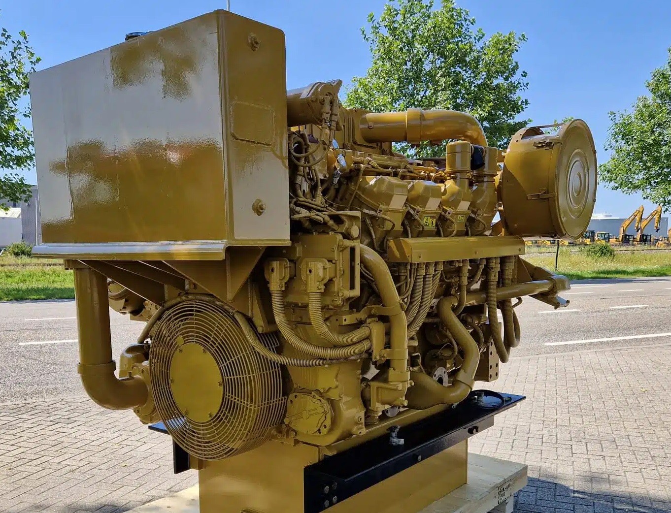 CAT B Marine Propulsion Engine