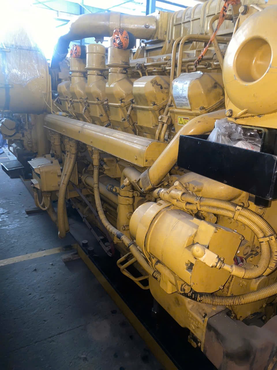 CAT 3512B HD Marine Engine (1) CAT 3512B HD Marine Engine (1)