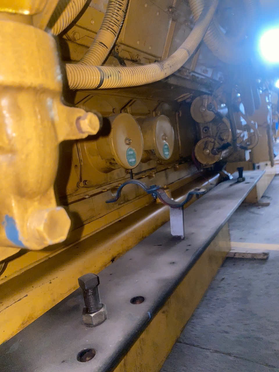 CAT B HD Marine Engine