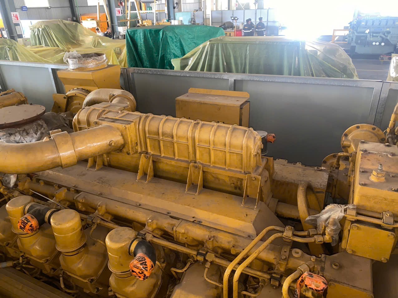 CAT B HD Marine Engine