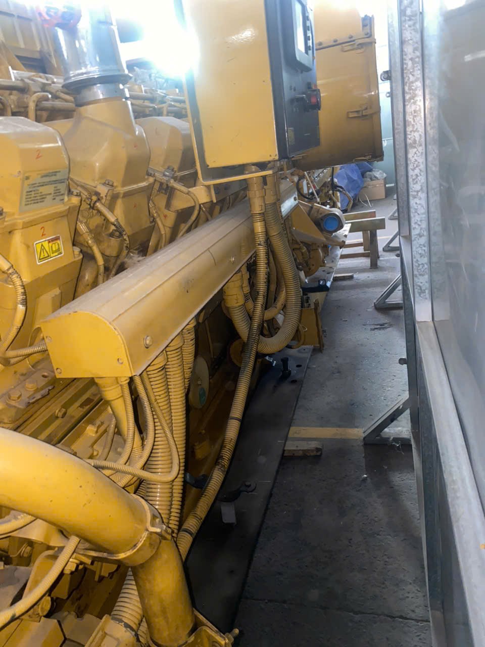 CAT B HD Marine Engine