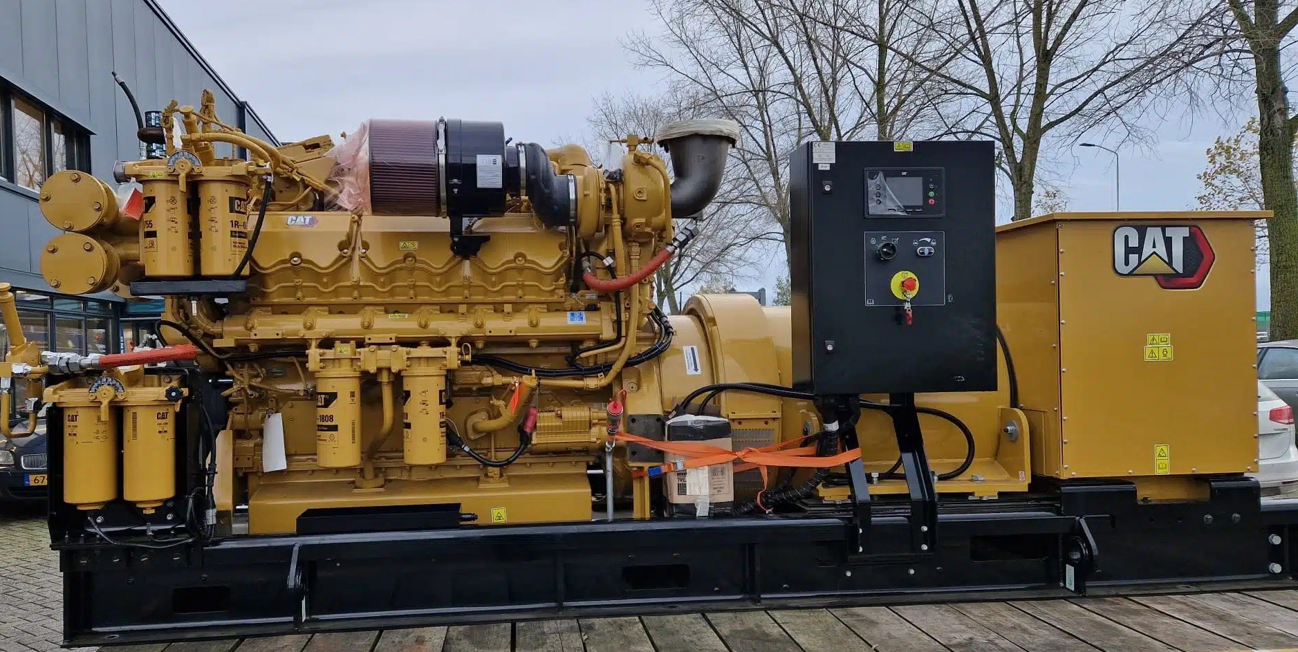 CAT C32 Marine Generator Set (2) CAT C32 Marine Generator Set (2)