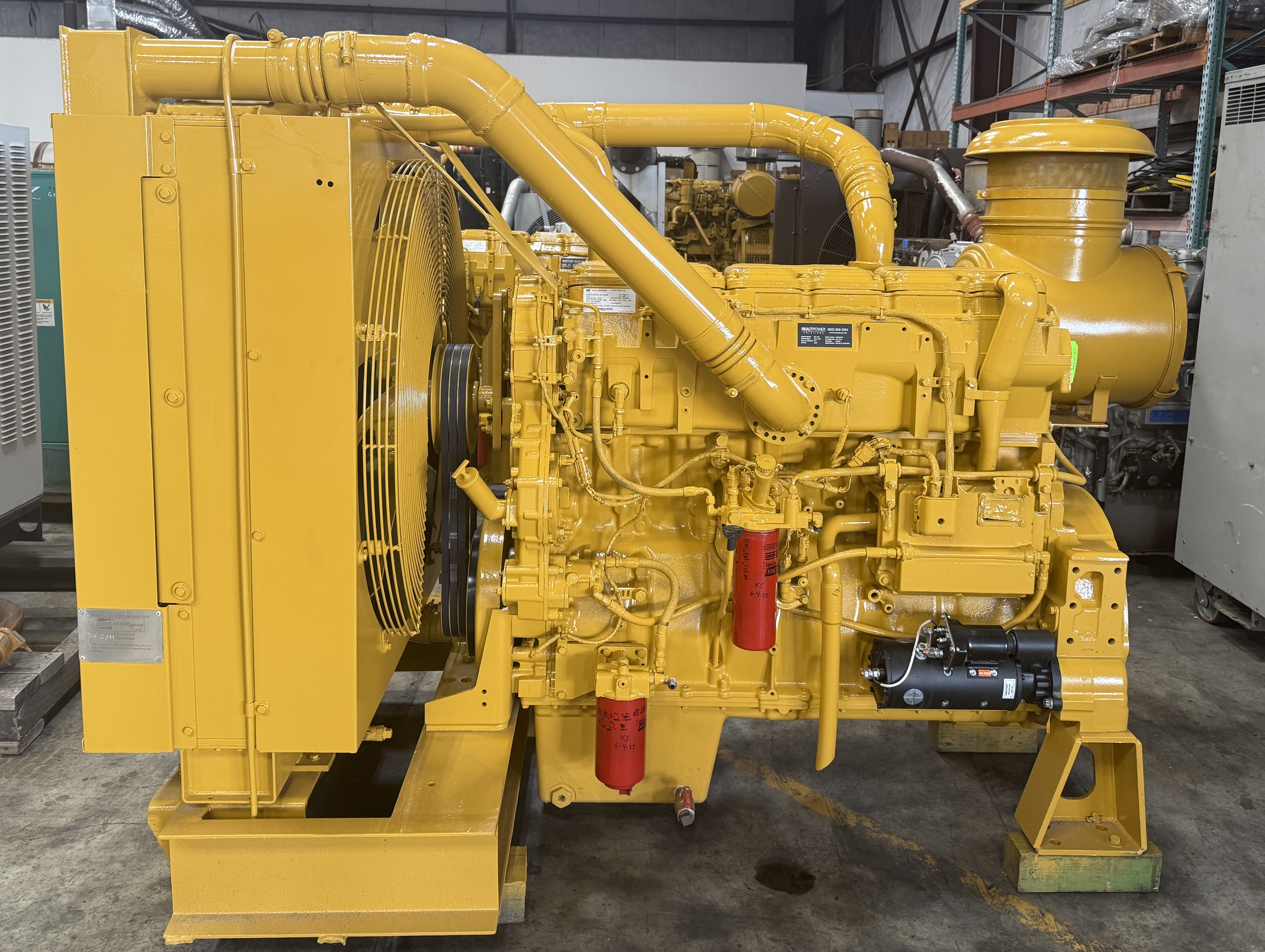 IMG_1158 a large yellow machine in a building