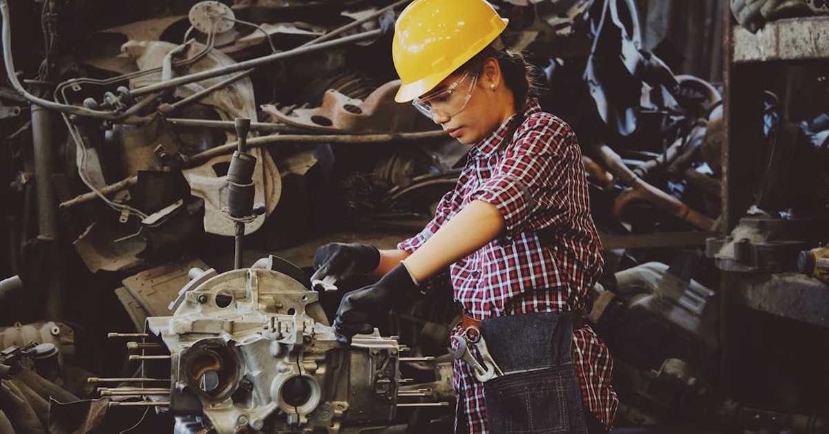 How to Reduce Downtime During Generator Repairs (1) How to Reduce Downtime During Generator Repairs